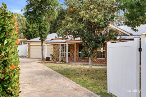 Property photo of 6 Minker Place Forest Lake QLD 4078