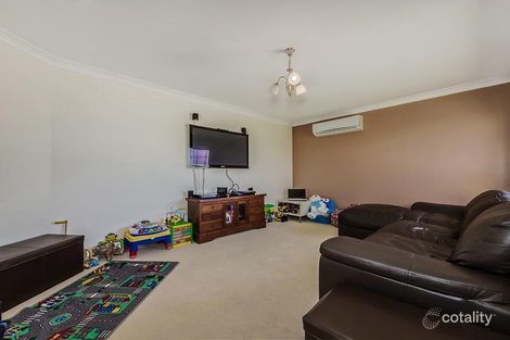 13 Wooramel Way, Cooloongup, WA 6168