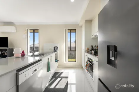 Property photo of 6 Bulloo Crescent Brassall QLD 4305