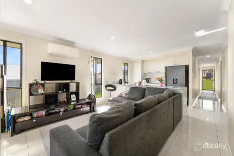 Property photo of 6 Bulloo Crescent Brassall QLD 4305