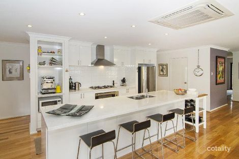 Property photo of 16 Lloyd Loop Margaret River WA 6285