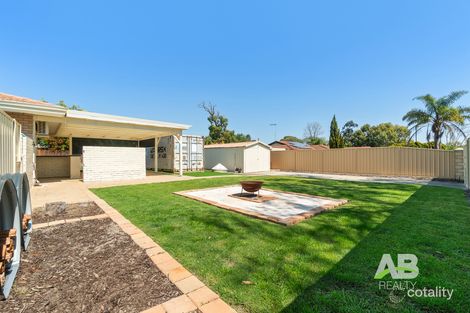 Property photo of 2 Toronto Place Wanneroo WA 6065