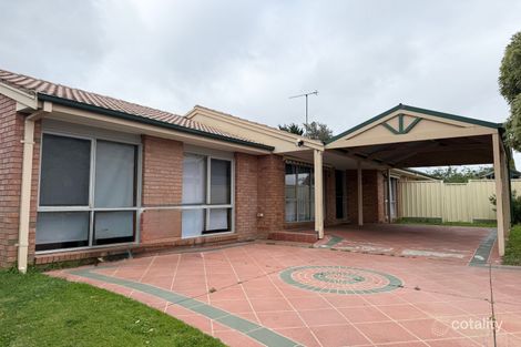 Property photo of 8 Frances Crescent Cranbourne North VIC 3977