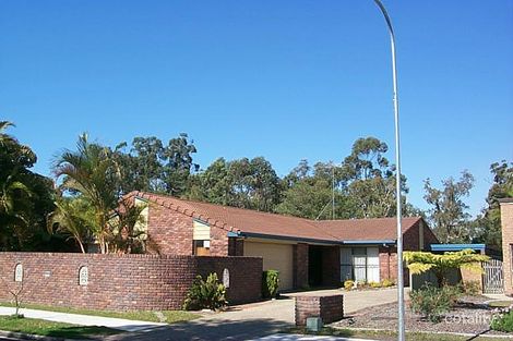 19 Karawatha Dr, Mountain Creek, QLD 4557