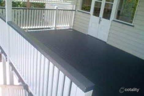 Property photo of 211 Cavendish Road Coorparoo QLD 4151