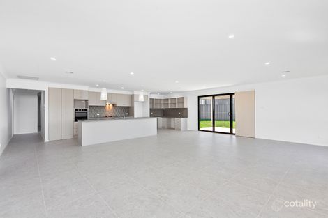 Property photo of 6 Leonard Rise Goulburn NSW 2580