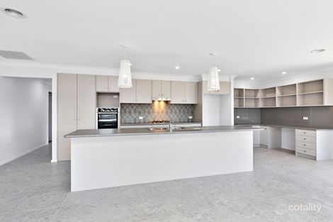 Property photo of 6 Leonard Rise Goulburn NSW 2580