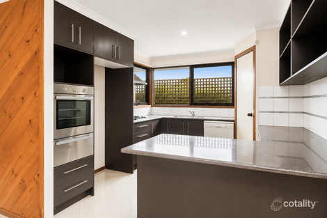 Property photo of 10 Lipton Drive Frankston VIC 3199