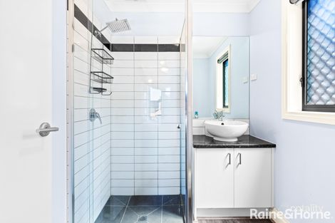 Property photo of 5 Toolern Waters Drive Weir Views VIC 3338