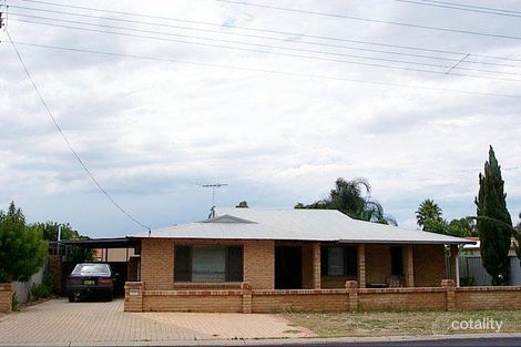 28 Hudson Ave, Girrawheen, WA 6064