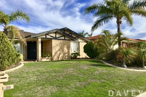 Property photo of 39 Cadoux Loop Hocking WA 6065