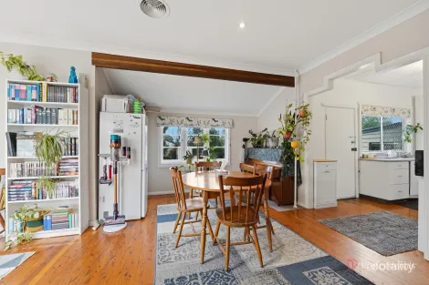 Property photo of 77 Mossman Street Armidale NSW 2350