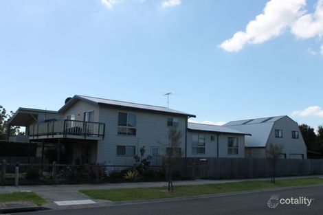 Property photo of 111 McKenzie Road Cowes VIC 3922