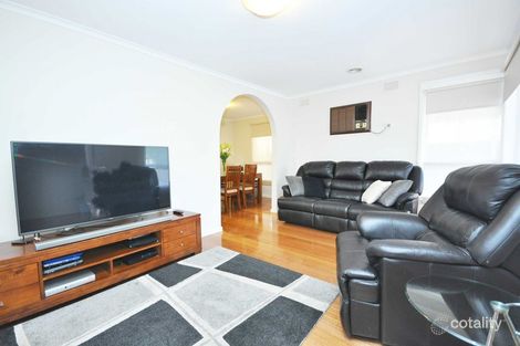 Property photo of 10 Fisher Grove Tullamarine VIC 3043