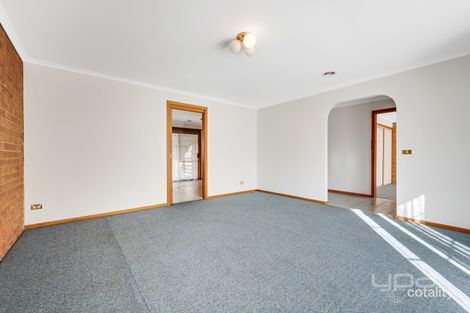 Property photo of 2/4 Shankland Boulevard Meadow Heights VIC 3048