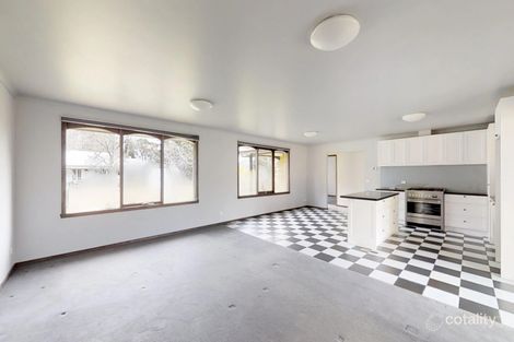 Property photo of 26 Morris Road Woodend VIC 3442