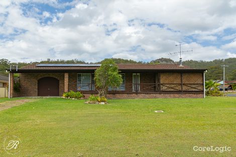 Property photo of 2 Flora Close Bulahdelah NSW 2423