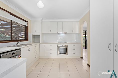 37 Avanti St, Mermaid Waters, QLD 4218