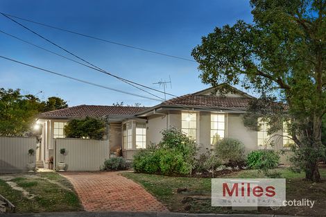 Property photo of 4 Karrin Close Yallambie VIC 3085