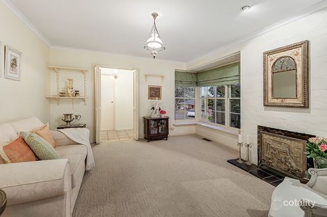 Property photo of 4 Karrin Close Yallambie VIC 3085