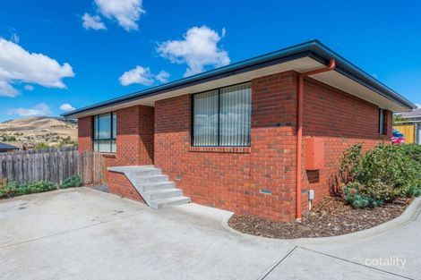 2/17 Melissa St, Brighton, TAS 7030