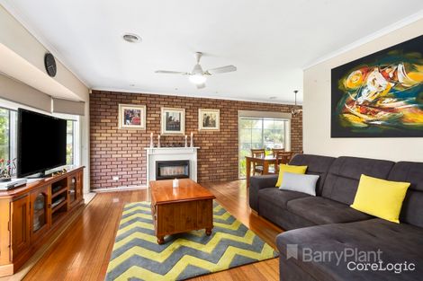 Property photo of 15 Ledbury Crescent Bundoora VIC 3083