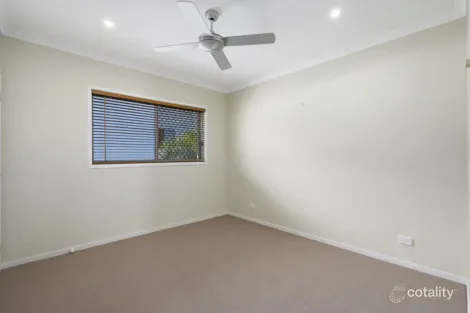 Property photo of 48 Fletcher Crescent Pacific Pines QLD 4211