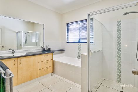Property photo of 1 Baeckea Court Craignish QLD 4655