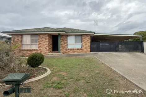 31 Wallamoul St, Oxley Vale, NSW 2340