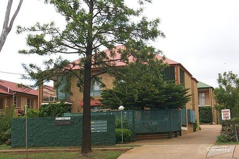 250 James St, Harristown, QLD 4350