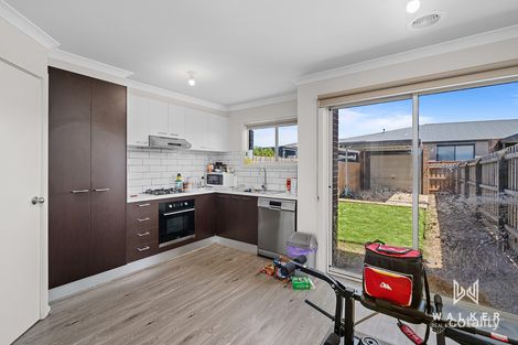 Property photo of 35 Laruso Lane Wollert VIC 3750