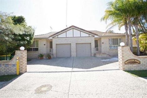 2/1 Oronsay Ave, Caloundra, QLD 4551