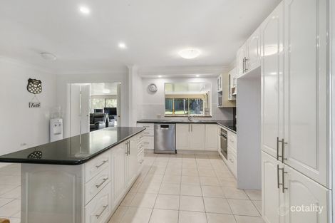 Property photo of 4 Saint Georges Court Victoria Point QLD 4165