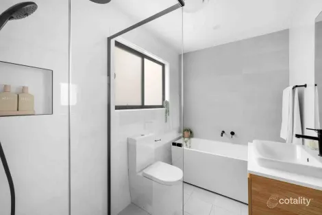 Property photo of 82A Darley Street Shellharbour NSW 2529