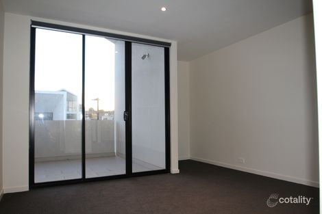 Property photo of 19 Belsay Chase Chirnside Park VIC 3116