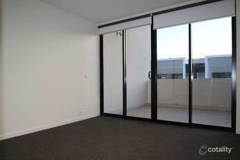 Property photo of 19 Belsay Chase Chirnside Park VIC 3116