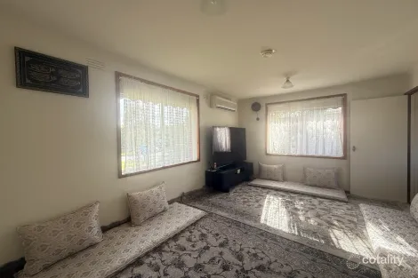 Property photo of 17 Richardson Street Narre Warren VIC 3805