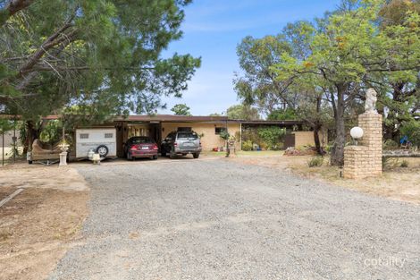 32 Holloway Rd E, Stawell, VIC 3380