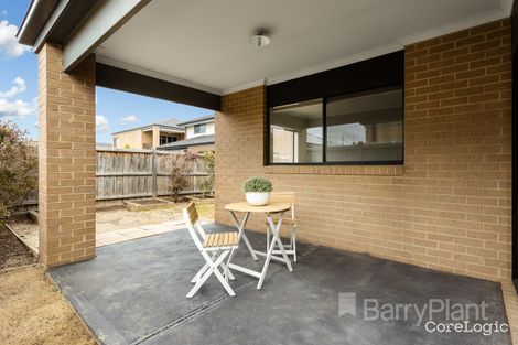 Property photo of 24 Waves Drive Point Cook VIC 3030