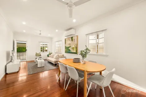 Property photo of 40 Dovedale Crescent Ashgrove QLD 4060