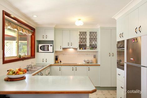 Property photo of 26 Banjos Circuit Hillvue NSW 2340