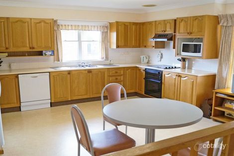 Property photo of 2 Green Slopes Drive Raymond Terrace NSW 2324