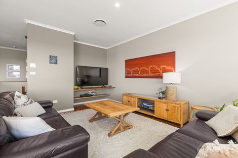 Property photo of 8 Towry Crescent Vincentia NSW 2540