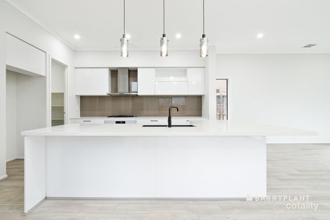 Property photo of 17 Crawford Crescent Wollert VIC 3750