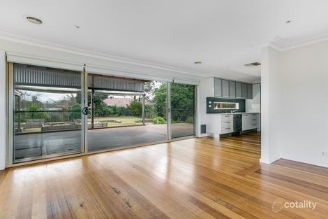 Property photo of 72 Fortescue Avenue Seaford VIC 3198