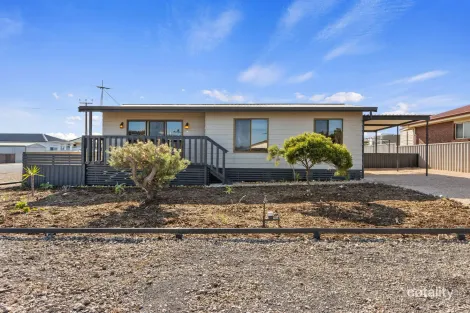 21 Giles St E, Coobowie, SA 5583