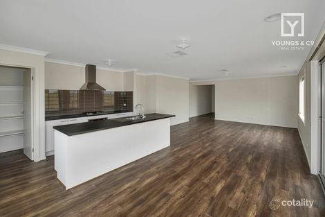 Property photo of 3 Hart Crescent Kialla VIC 3631
