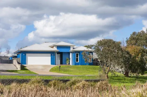 12 IRENE WAY, KYNETON, VIC 3444
