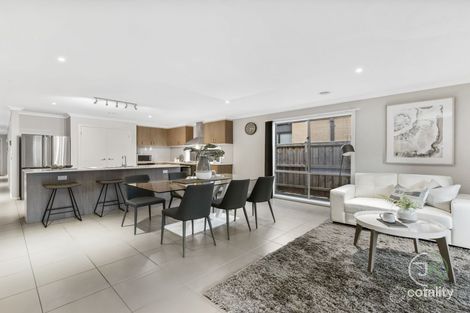 Property photo of 18 St Clair Avenue Cranbourne West VIC 3977