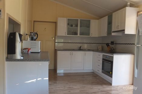 Property photo of 28 Broadhurst Street Childers QLD 4660